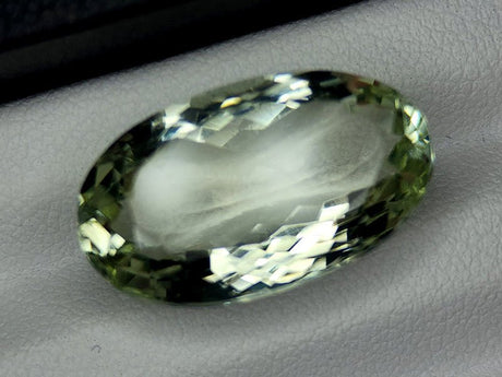Natural Prasiolite 14.56 ct – Green Amethyst, Oval Cut, Untreated, Africa