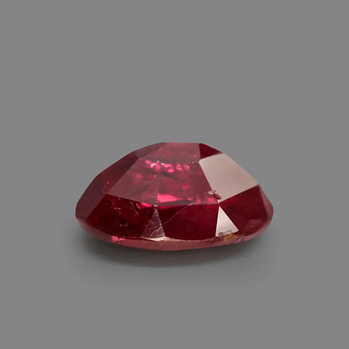 Natural ruby, pigeon blood, oval cut, 2.13 ct, loose gemstone.