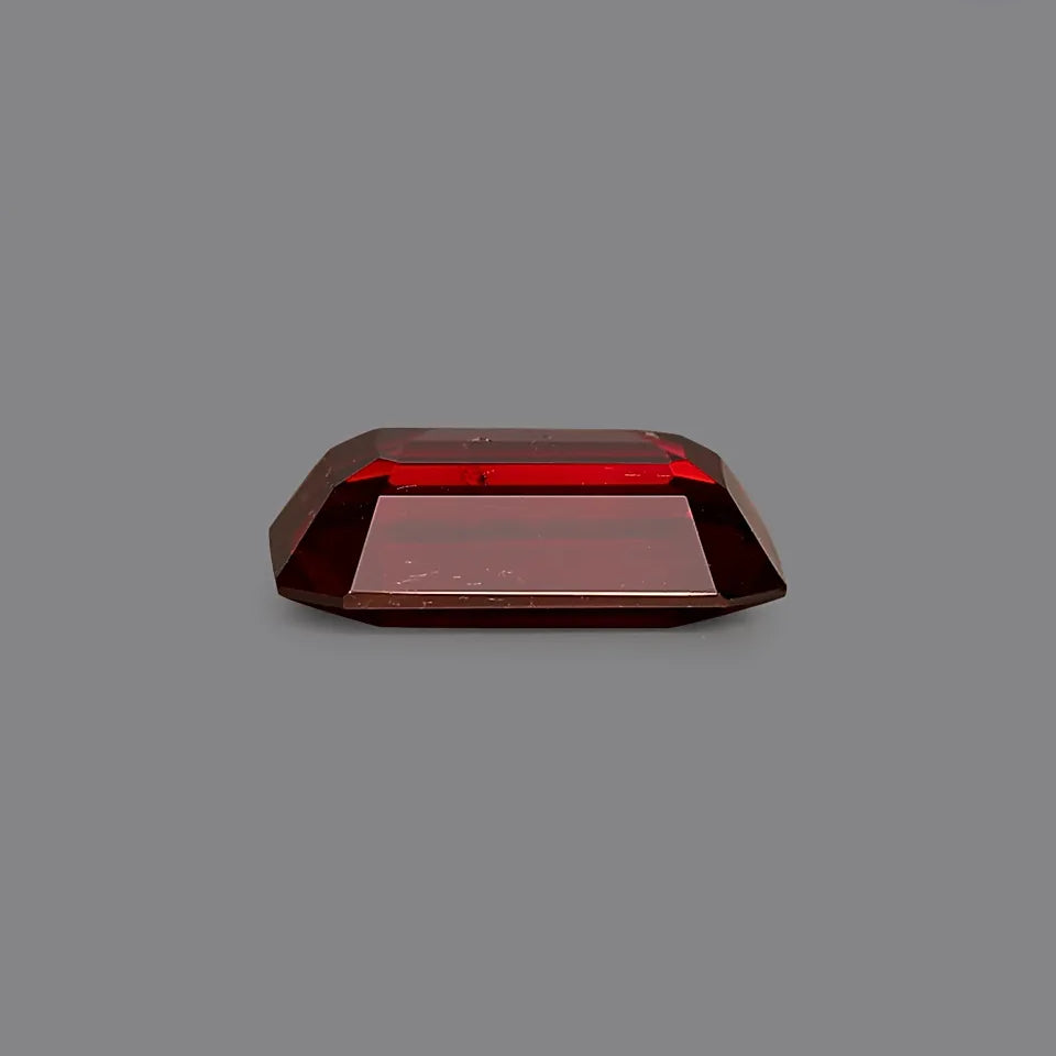 Natural unheated ruby, vivid red, emerald cut, 7 ct, loose gemstone.
