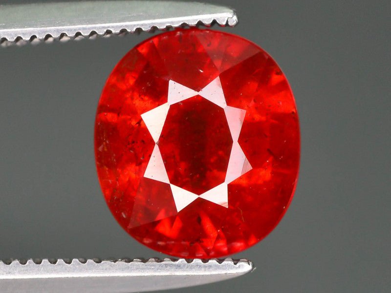 Natural Spessartite Garnet 2.60 ct – Oval Cut, Untreated