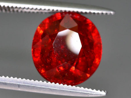 Natural Spessartite Garnet 4.30 ct – Oval Cut, Untreated