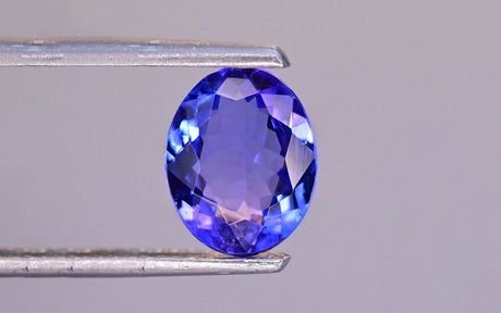 Natural Tanzanite 1.74 ct – Oval Cut, Heated