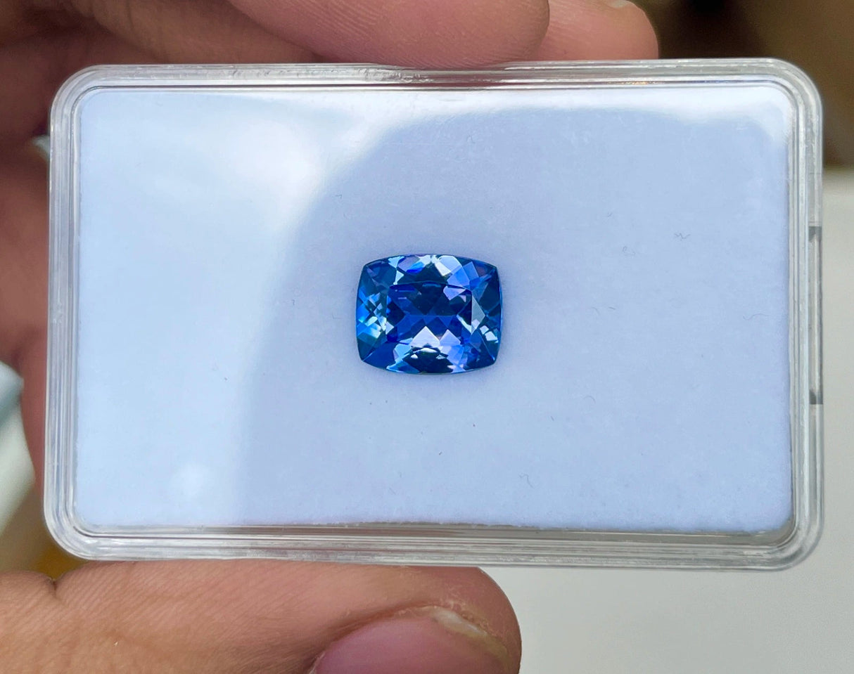 Natural Tanzanite 4.17 ct – Vivid Blue - Violet, Cushion Cut, Heat Treated, GIA Certified
