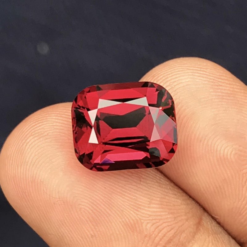 Natural Umbalite Garnet 10.05 ct – Cushion Cut, Untreated, Certified, Tanzania
