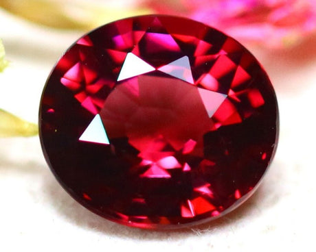 Natural Umbalite Garnet 2.28 ct – Oval Cut, Untreated
