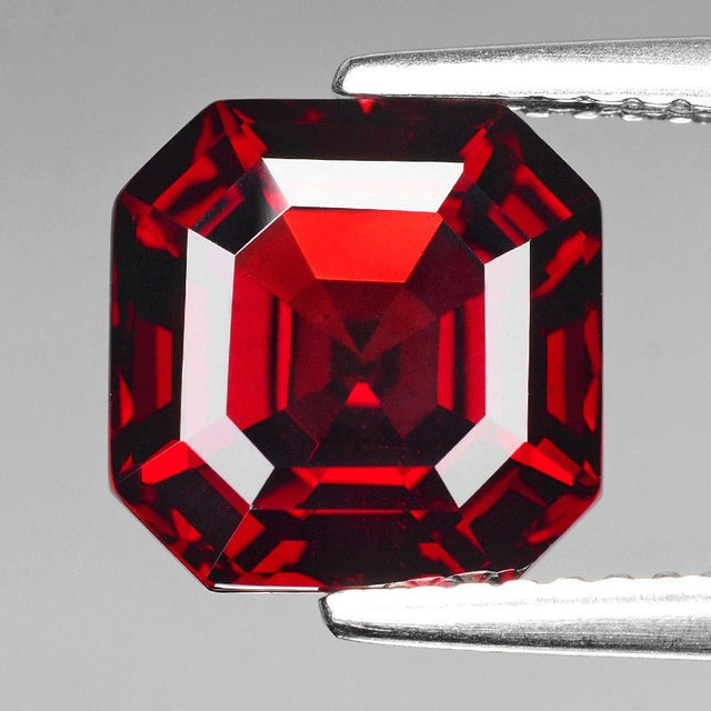 Natural Umbalite Garnet 4.36 ct – Asscher Cut, Untreated