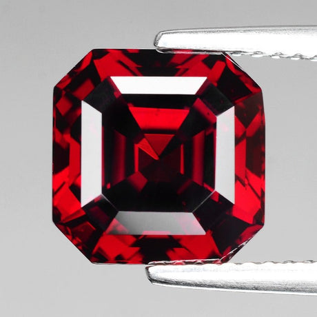Natural Umbalite Garnet 6.07 ct – Asscher Cut, Untreated
