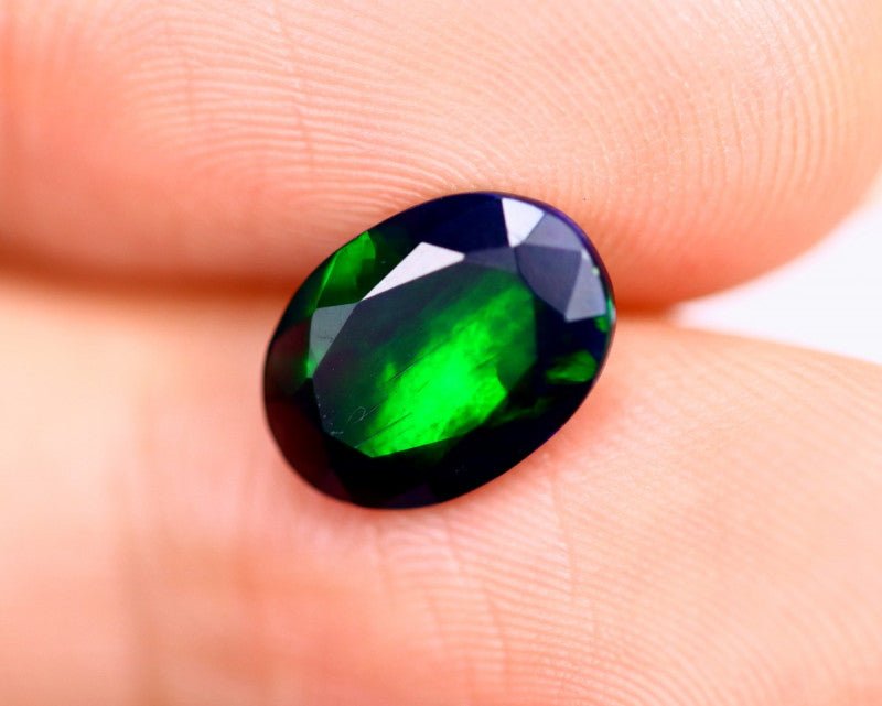 Natural Welo Smoked Opal 1.41 ct – Oval Faceted Cut
