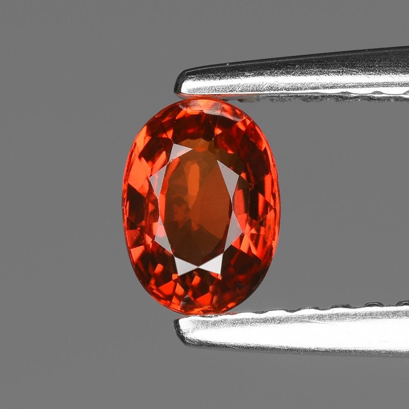 Orange Sapphire - 0.67 ct