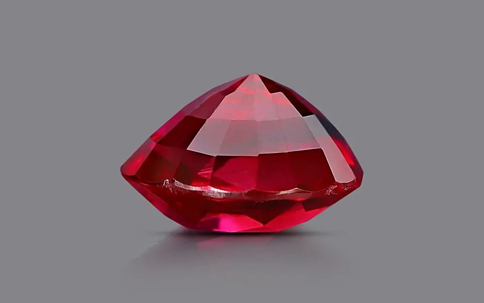 Pigeon Blood Burma Ruby - 1.40 ct