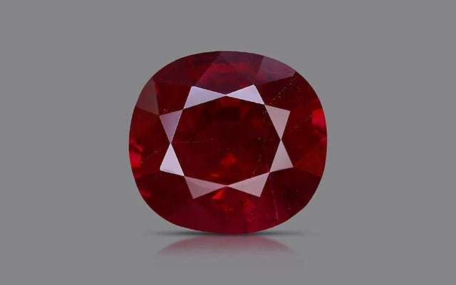 Pigeon Blood Burma Ruby - 1.85 ct