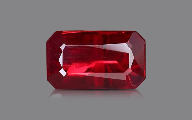 Pigeon Blood Burma Ruby - 3.07 ct
