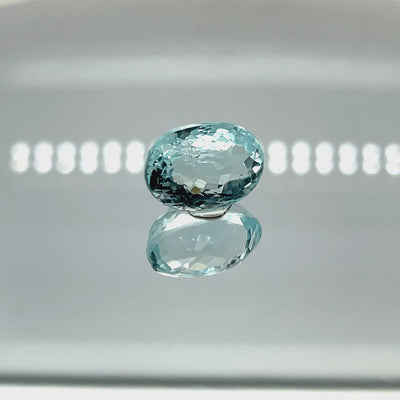 Natural aquamarine, 8.90 carats, oval cut, eye clean clarity, untreated, vivid blue
