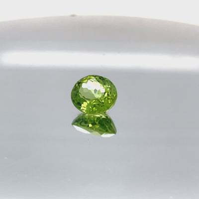 Natural Peridot 6.45 ct – Green Oval Cut, Untreated