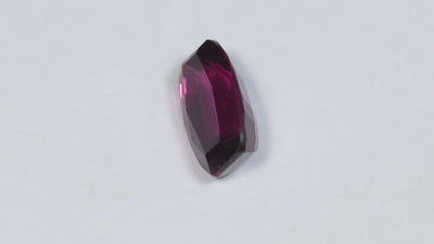 Natural garnet, 3.47 carats, baguette cut, VS clarity, untreated, violet gemstone