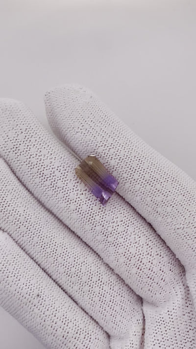Natural Ametrine 6.68 carats, cut-cornered whistle cut, violet and yellow bi-color gemstone, untreated