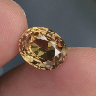 Natural orange brown zircon, 5.00 carats, oval cut, IF clarity, untreated, from Sri Lanka