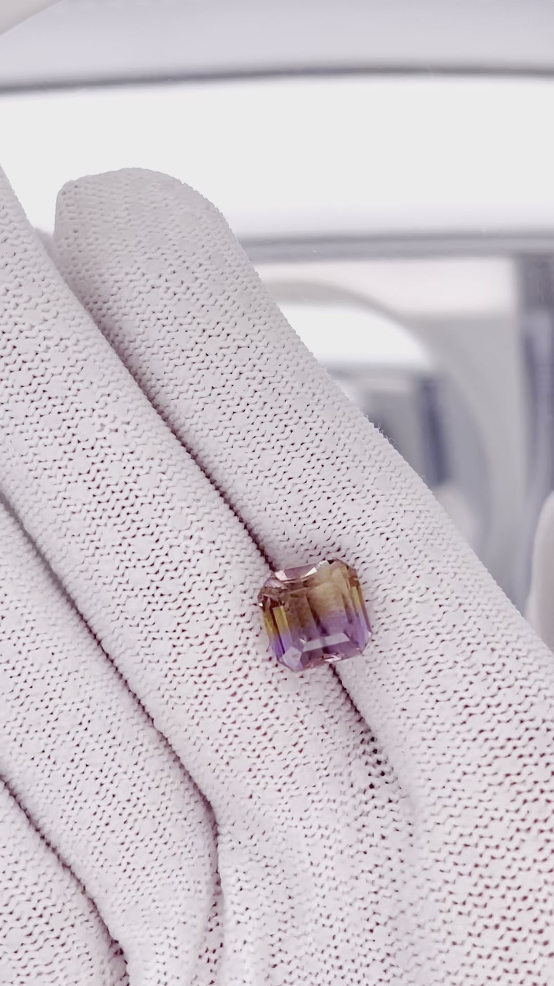 Natural Ametrine 6.32 carats, octagonal cut, purple and yellow bi-color gemstone, untreated