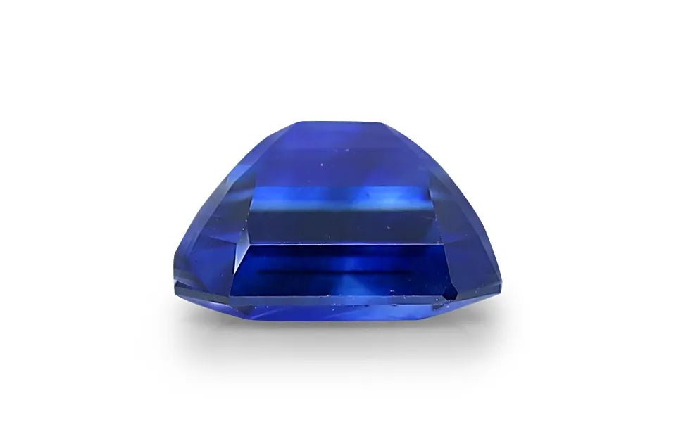 Royal Blue Sapphire 4.32 ct