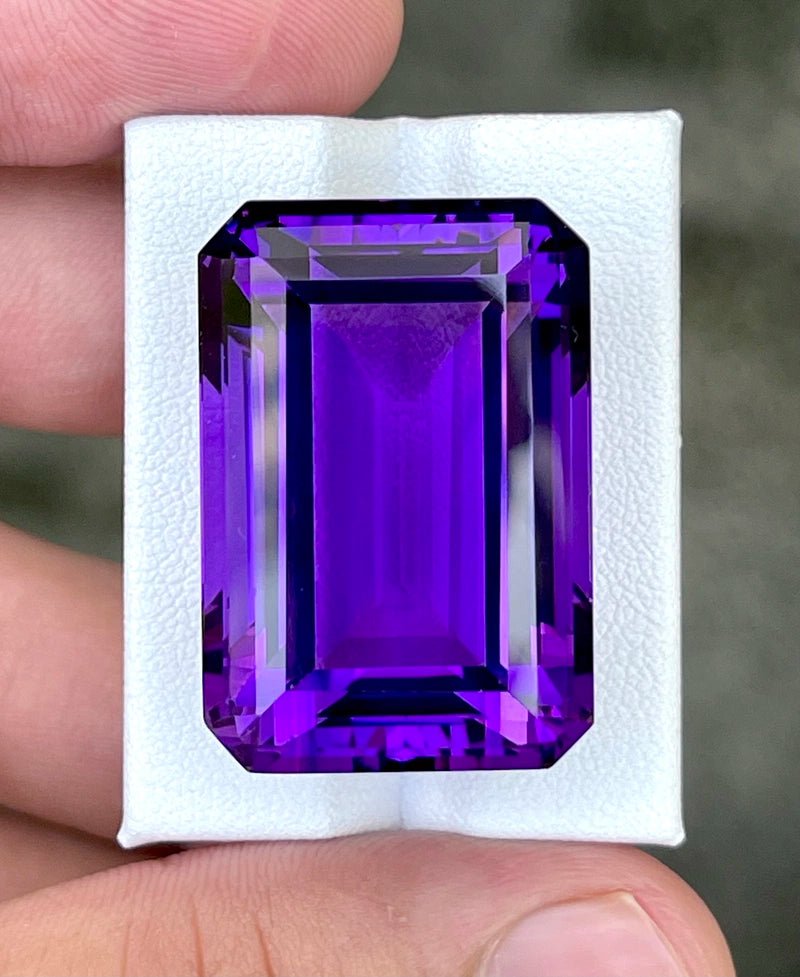 Royal Purple Amethyst 91.87 ct – Purple, Octagon Cut, AIG Certified