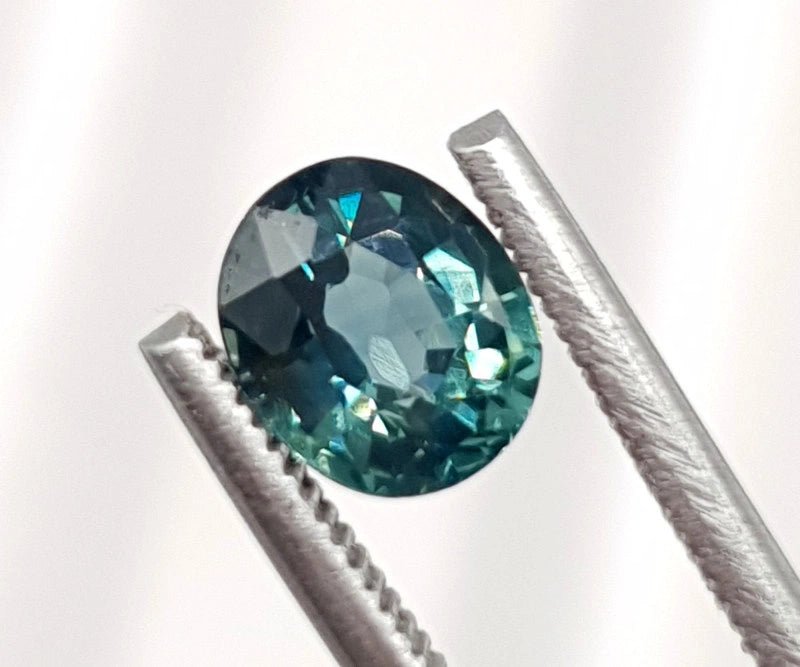Sapphire 0.55 ct – Oval Cut, Heat Treated
