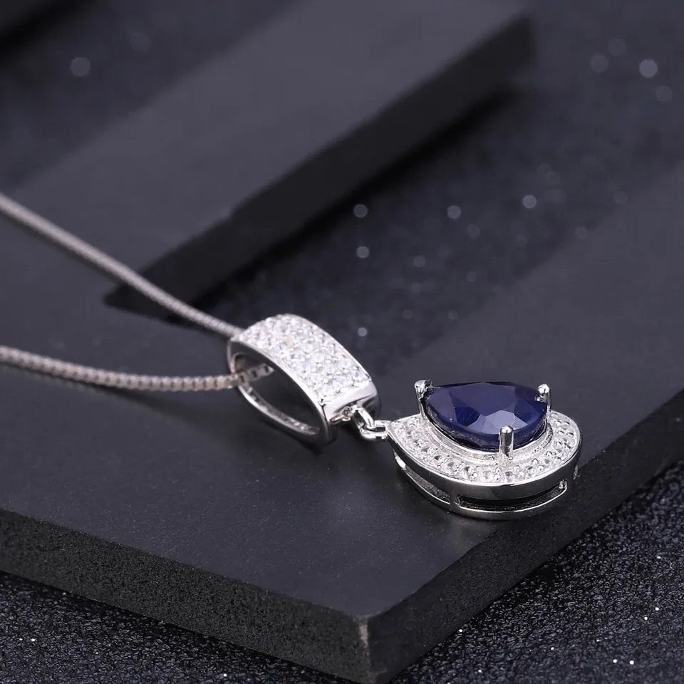 Silver 1.29 ct Sapphire Pendant