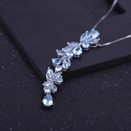 Silver 14.33 ct Topaz Pendant