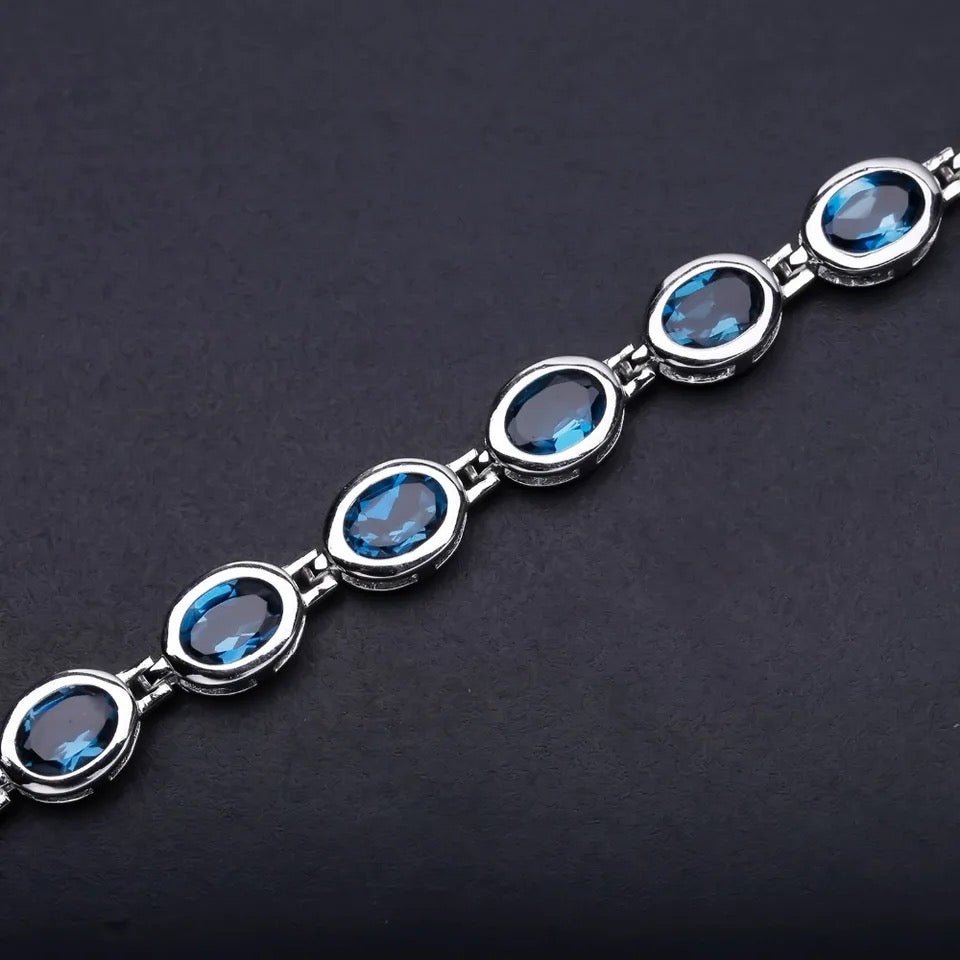 Silver 15.00 ct Topaz Bracelet
