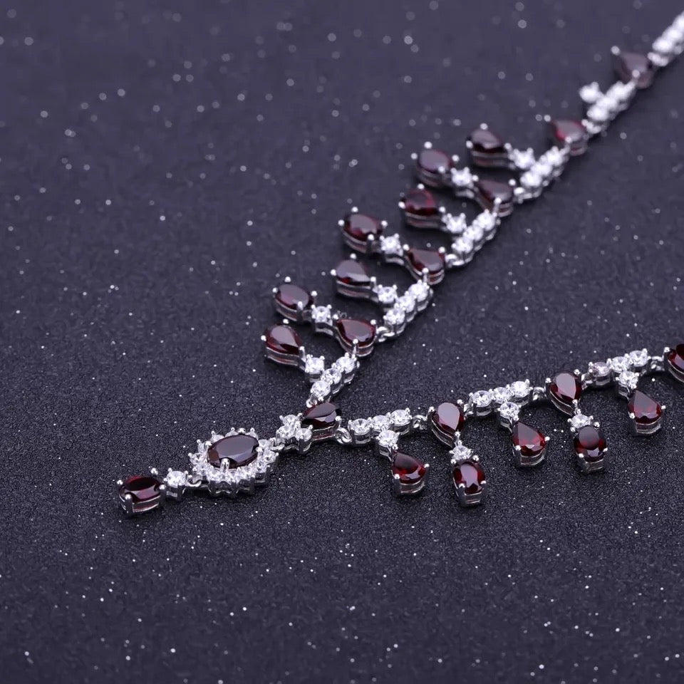 Silver 15.20 Garnet Necklace