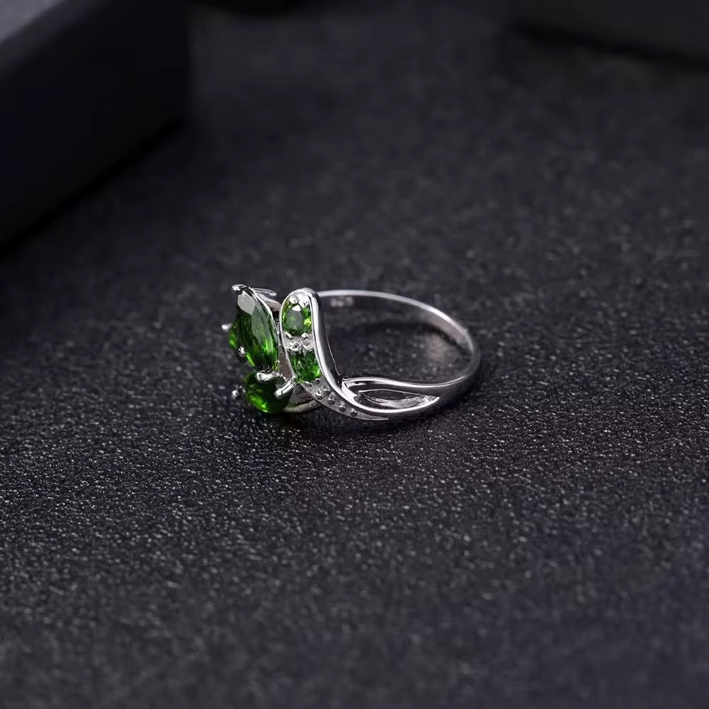 Silver 2.15 ct Chrome Diopside Ring
