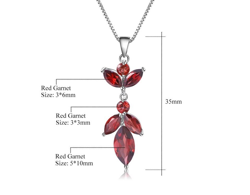 Silver 2.94 ct Garnet Pendant
