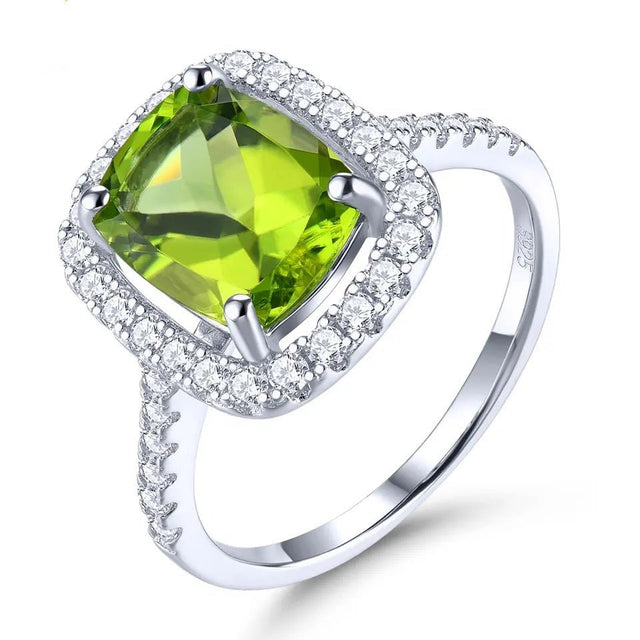 Silver 3.00 ct Peridot Ring