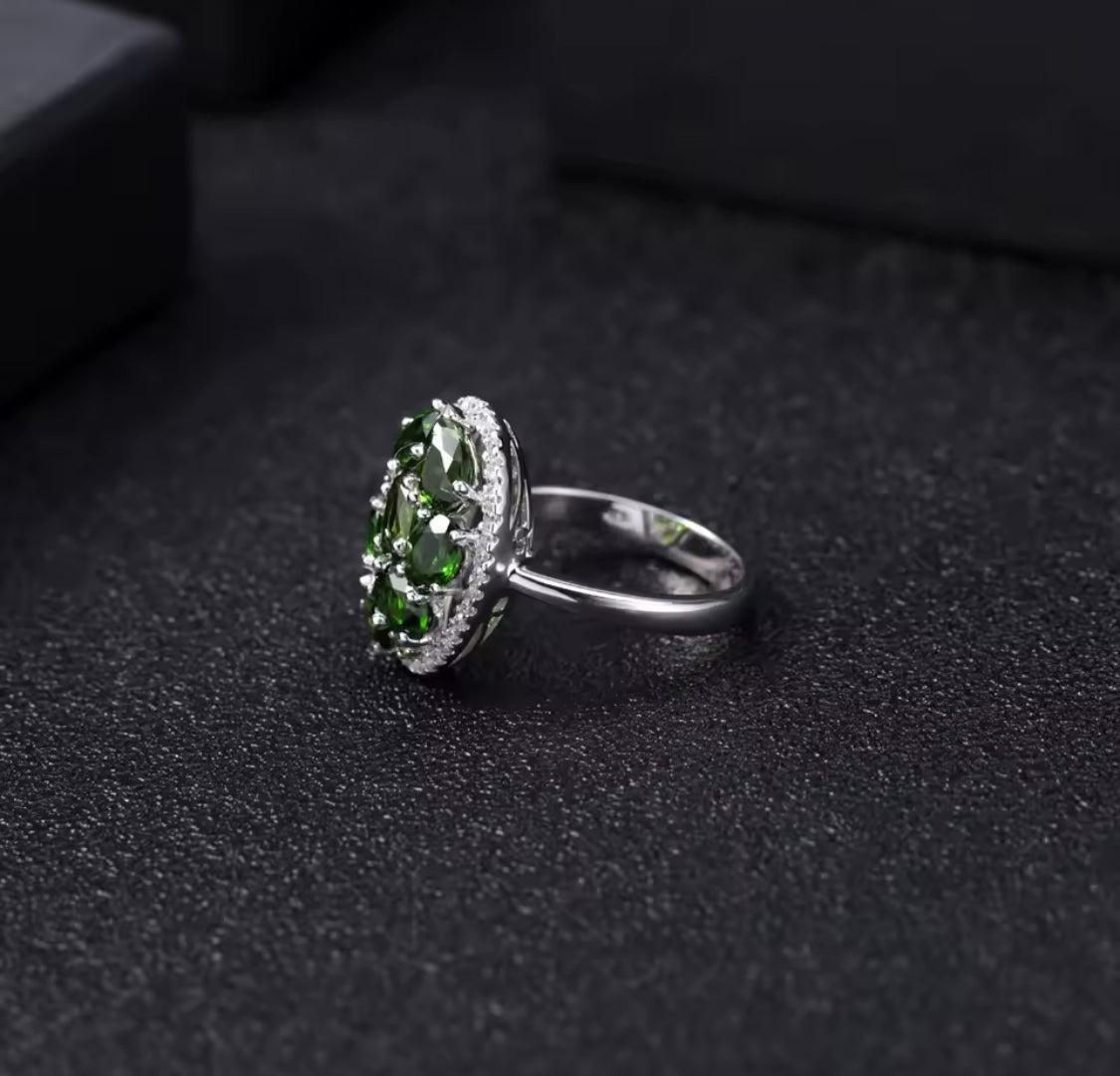 Silver 3.43 ct Chrome Diopside Ring