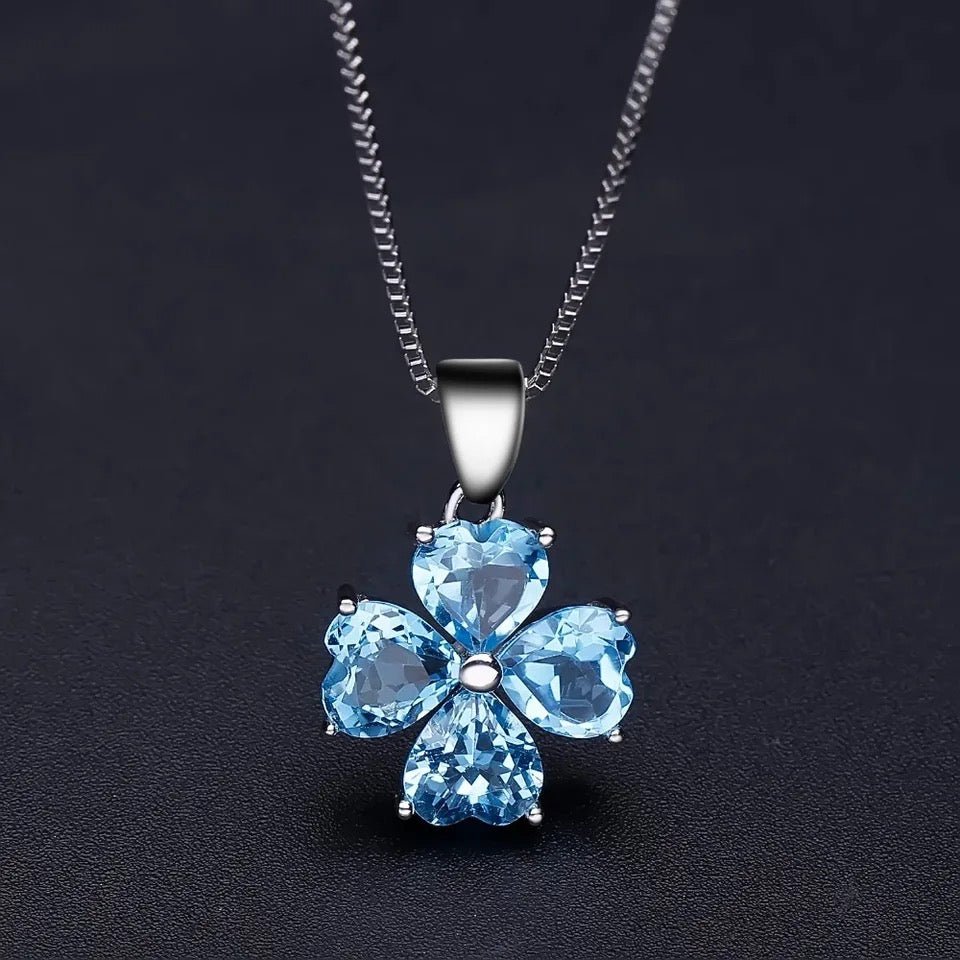 Silver 4.23 ct Topaz Pendant