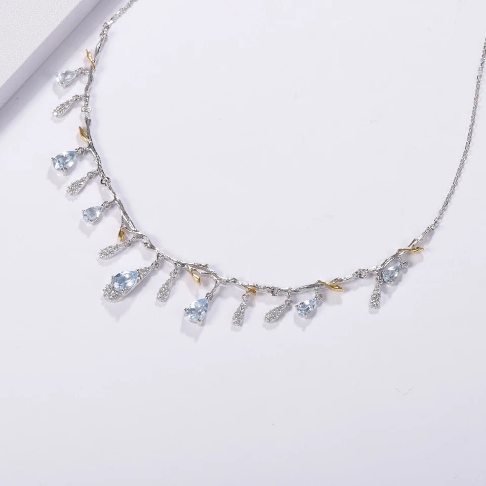 Silver 5.31 ct Topaz Necklace