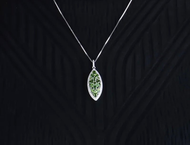 Silver 5.45 ct Chrome Diopside