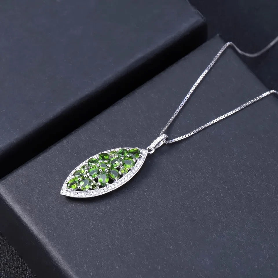 Silver 5.45 ct Chrome Diopside