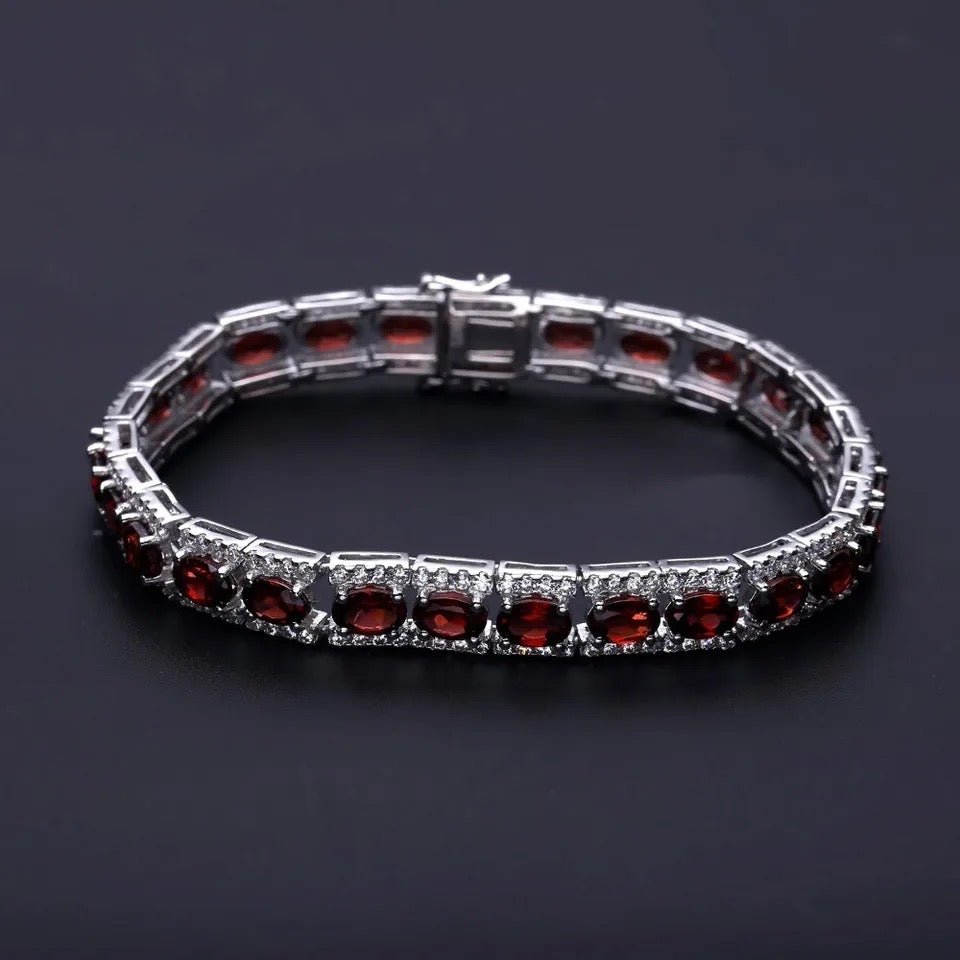 Silver Bracelet with Natural Garnet 16.80 ct – Oval Cut