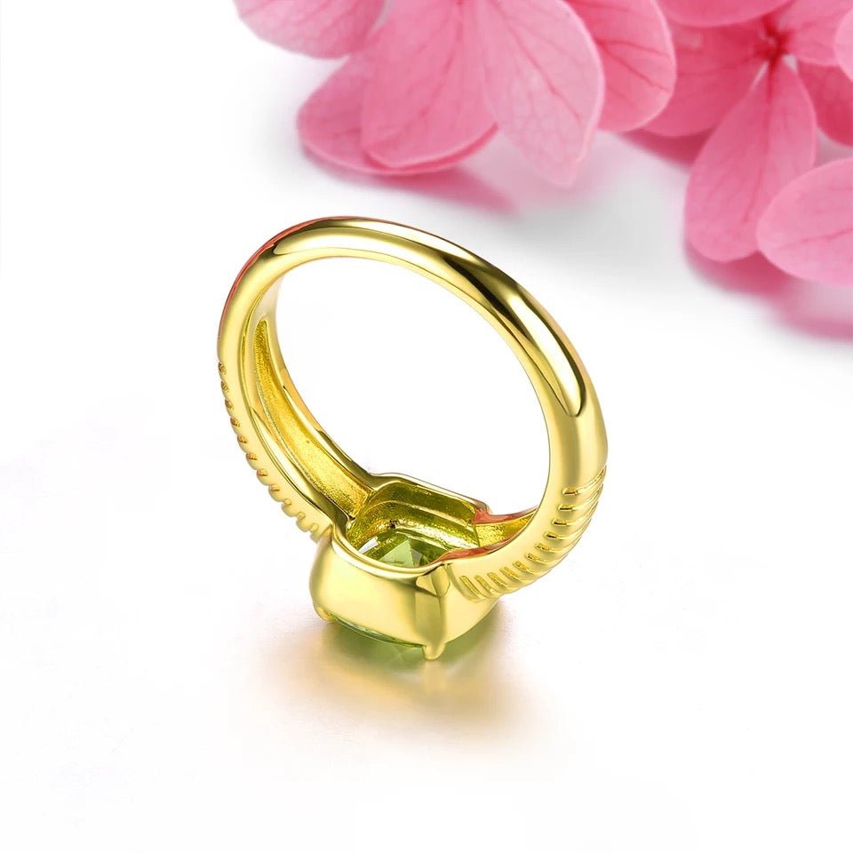 Silver / Golden Plated 2.50 ct Peridot Ring