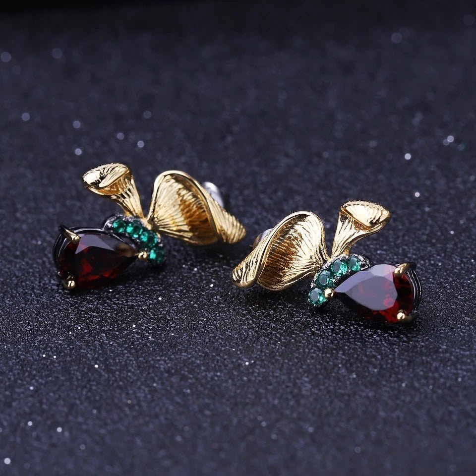 Silver / Golden plated 3.15 ct Garnet Earrings