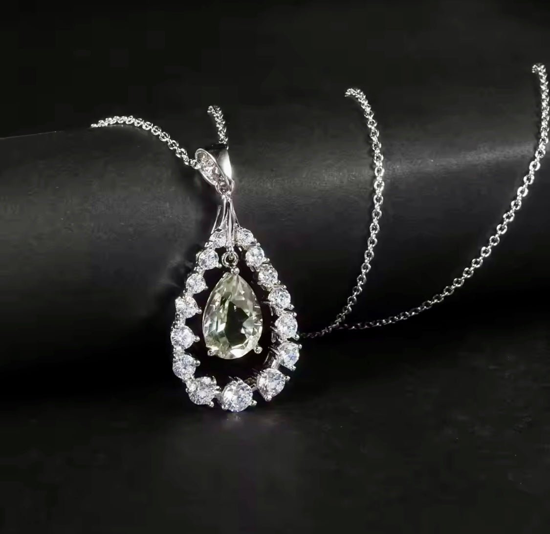 Silver Green Amethyst Pendant – 1.31 ct Natural Prasiolite Necklace