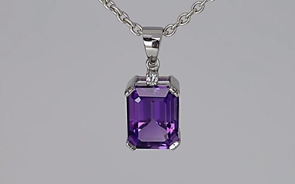 Silver Pendant with Amethyst 12.53 ct