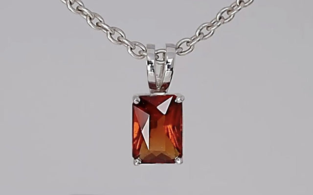Silver Pendant with Hessonite Garnet 5.17 ct