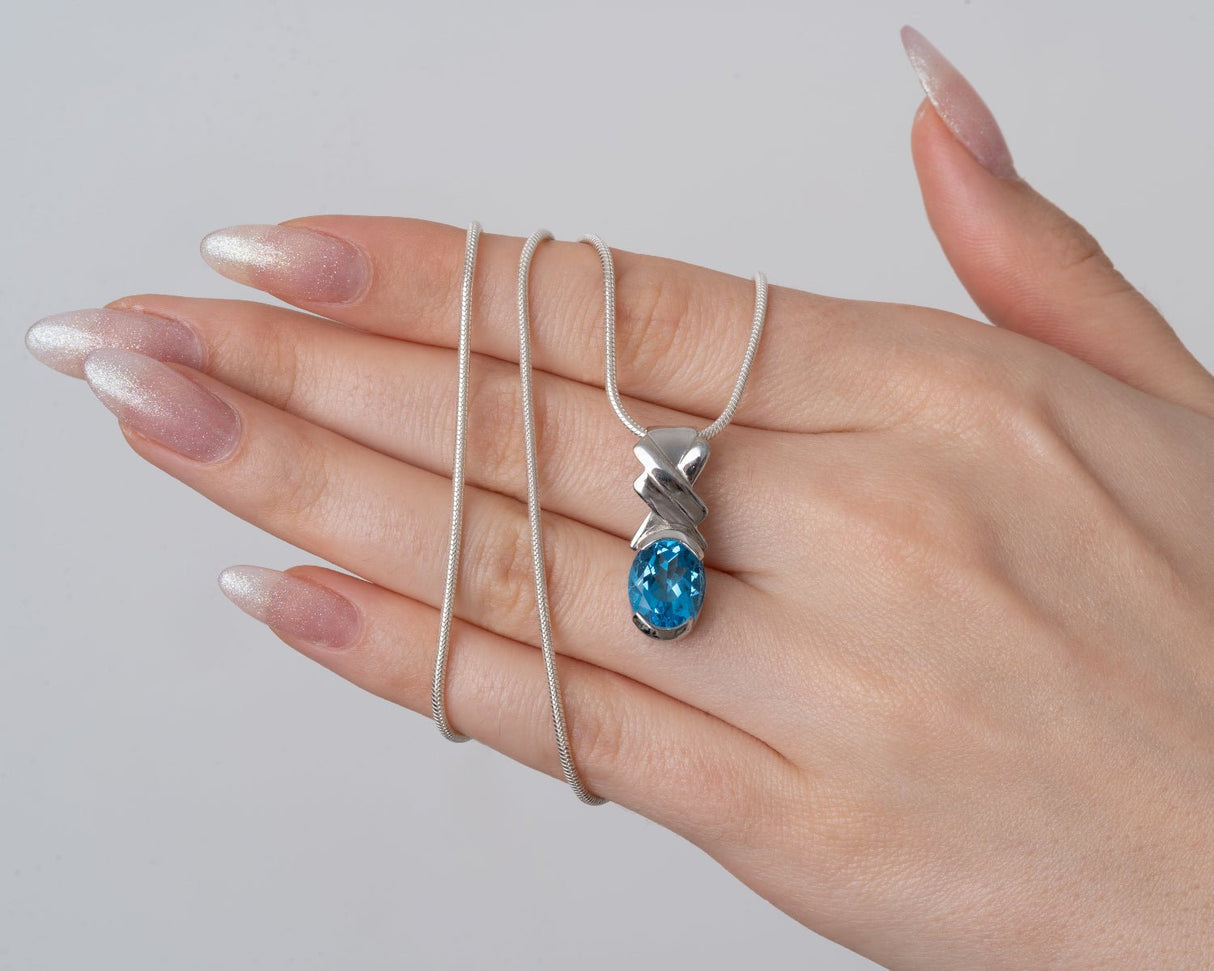 Silver Pendant with Swiss Blue Topaz 4.32 ct