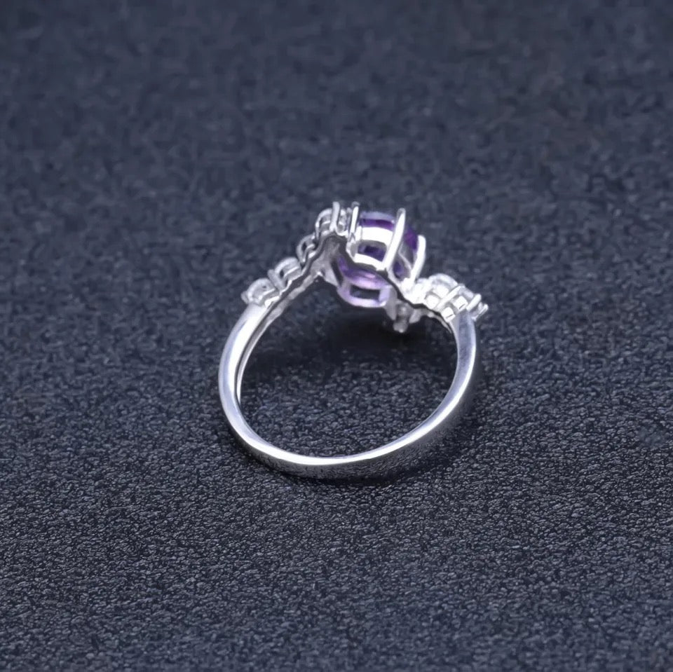 Silver Ring 1.35 ct Amethyst