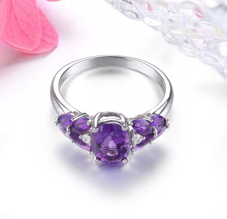 Silver Ring 2.50 ct Amethyst