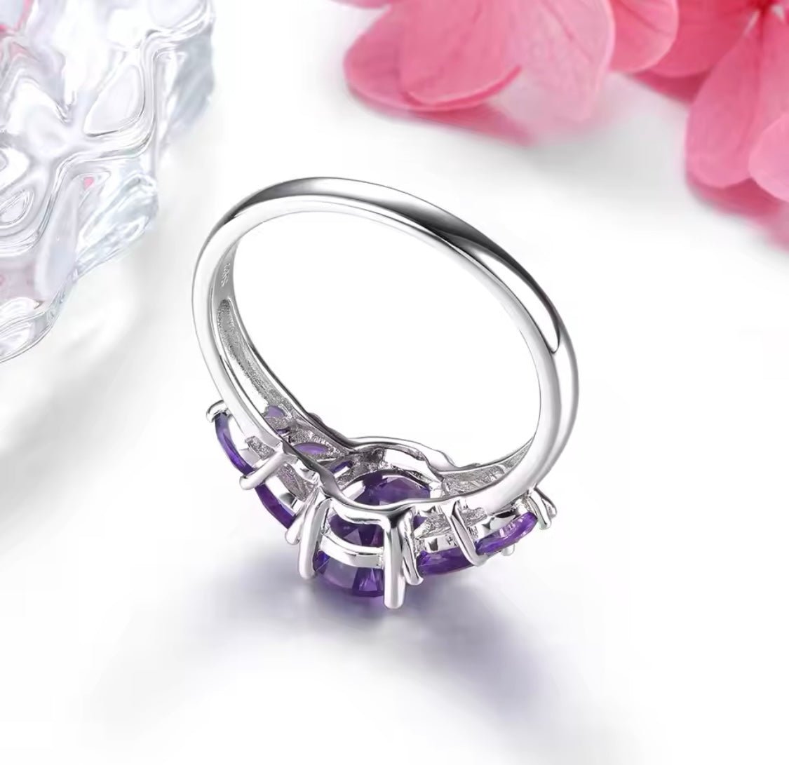 Silver Ring 2.50 ct Amethyst