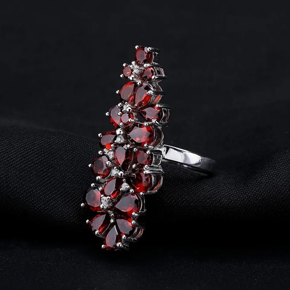 Silver Ring with Natural Garnet 10.56 ct – Pear Cut