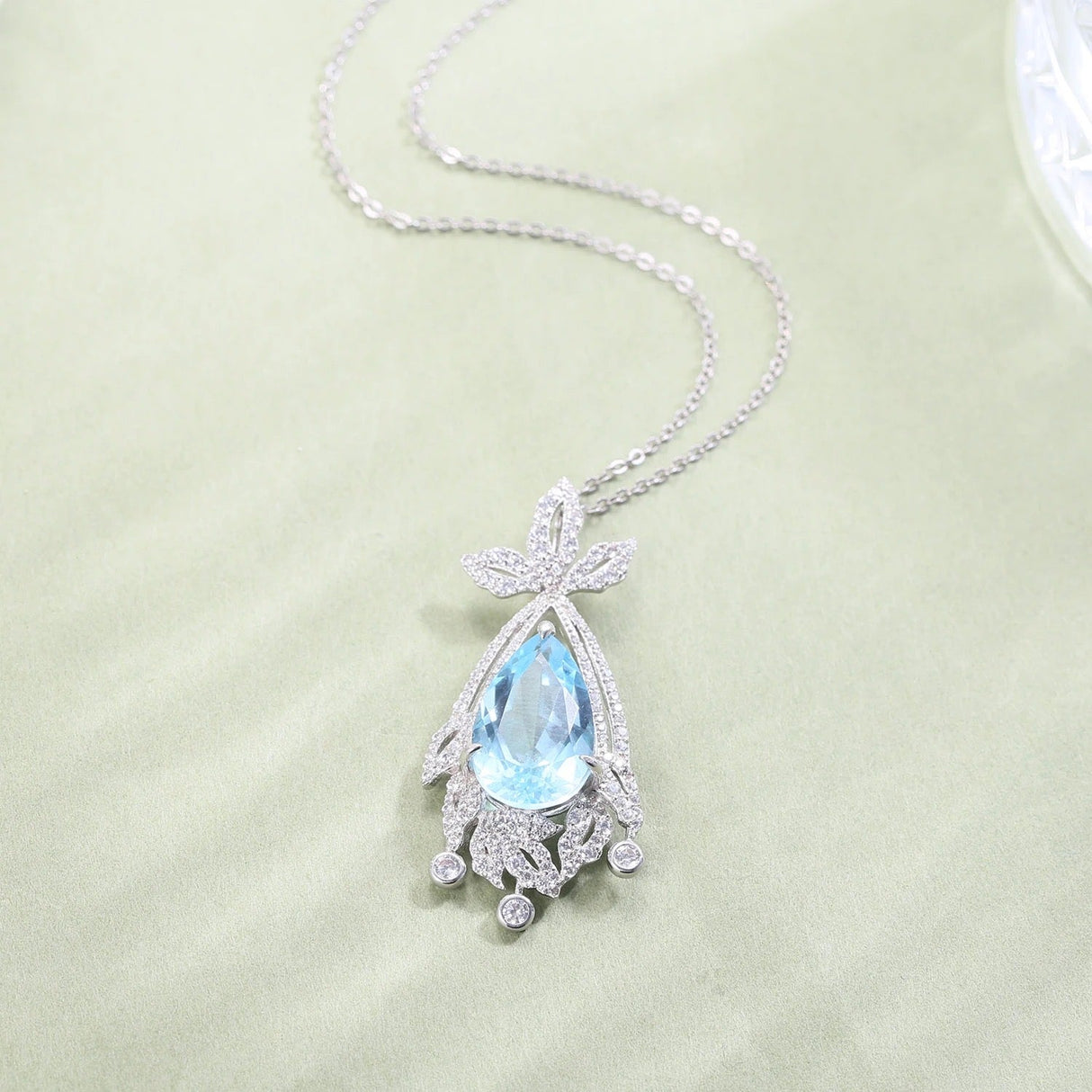 Silver Sky Blue Topaz Pendant with chain