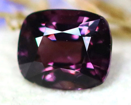 Spinel 1.10 ct – Burmese Purple, Oval Cut, Mogok Origin